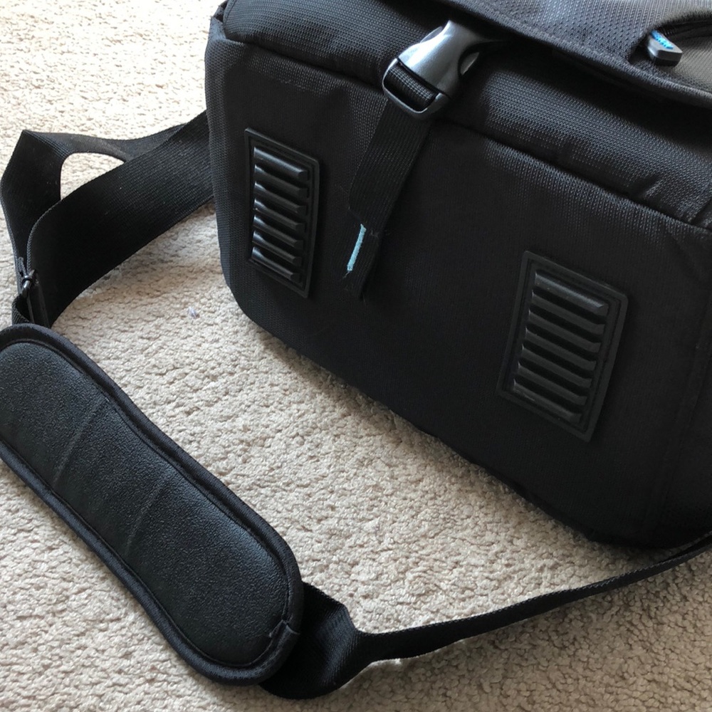 Camera bag! - Picture 2 of 5